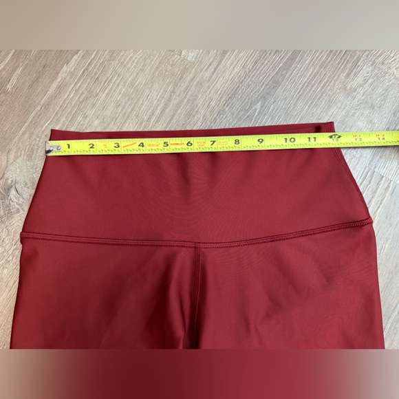 Alo Yoga High-Waist Airlift Full Length Leggings in Black Cherry Medium - Picture 7 of 12